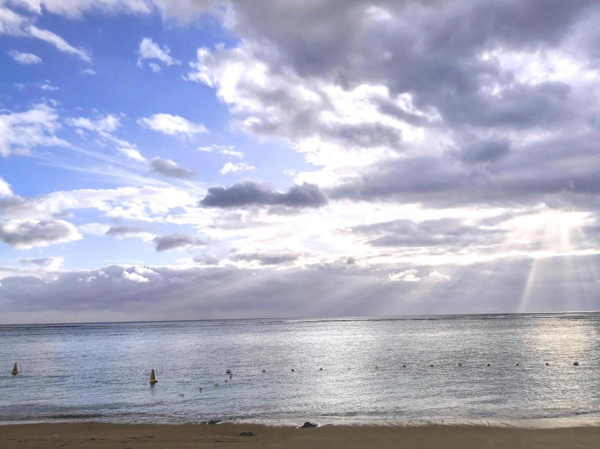 Dreamy Beach View And 5 Mins Walk To Beach - Sunset Lagoon Luxury Lodgings Flic-en-Flacq Extérieur photo